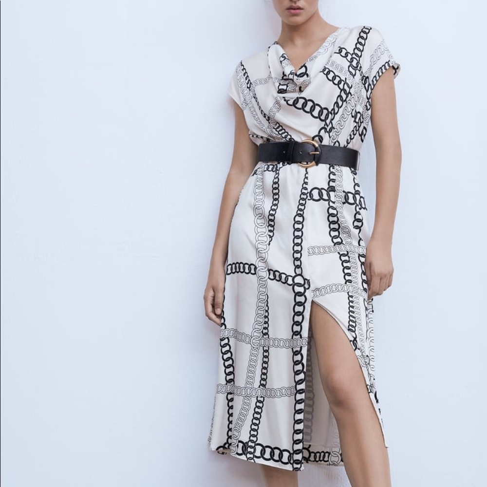 COPY - NWT Zara chain printed belted dress XS